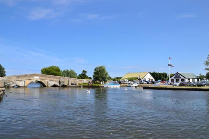 Fabulous 2 Bedroom Dog Friendly Chalet 5 Min Walk To Beach, Nr Gt Yarmouth & Norfolk Broads Scratby Exterior foto